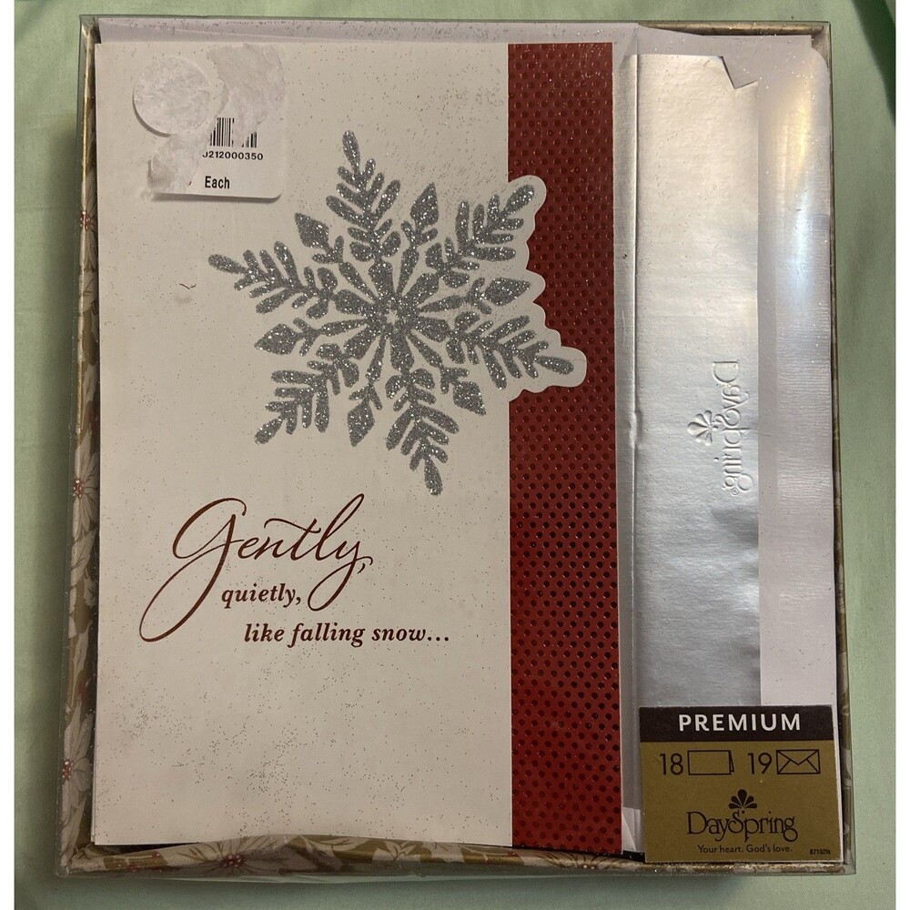 Christmas Greeting 18 Card Pack Glittery Snowflake DaySpring 8”by 5” Scripture
